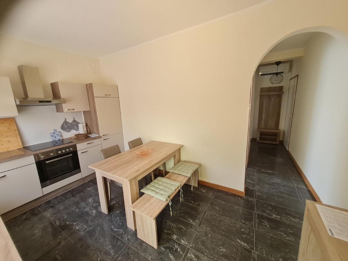 Apartments Bianca Lovrecica  Ngoại thất bức ảnh